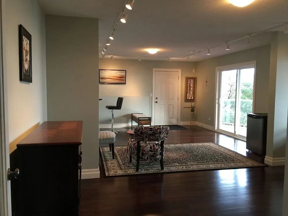 Nanaimo Ocean View Bed & Breakfast