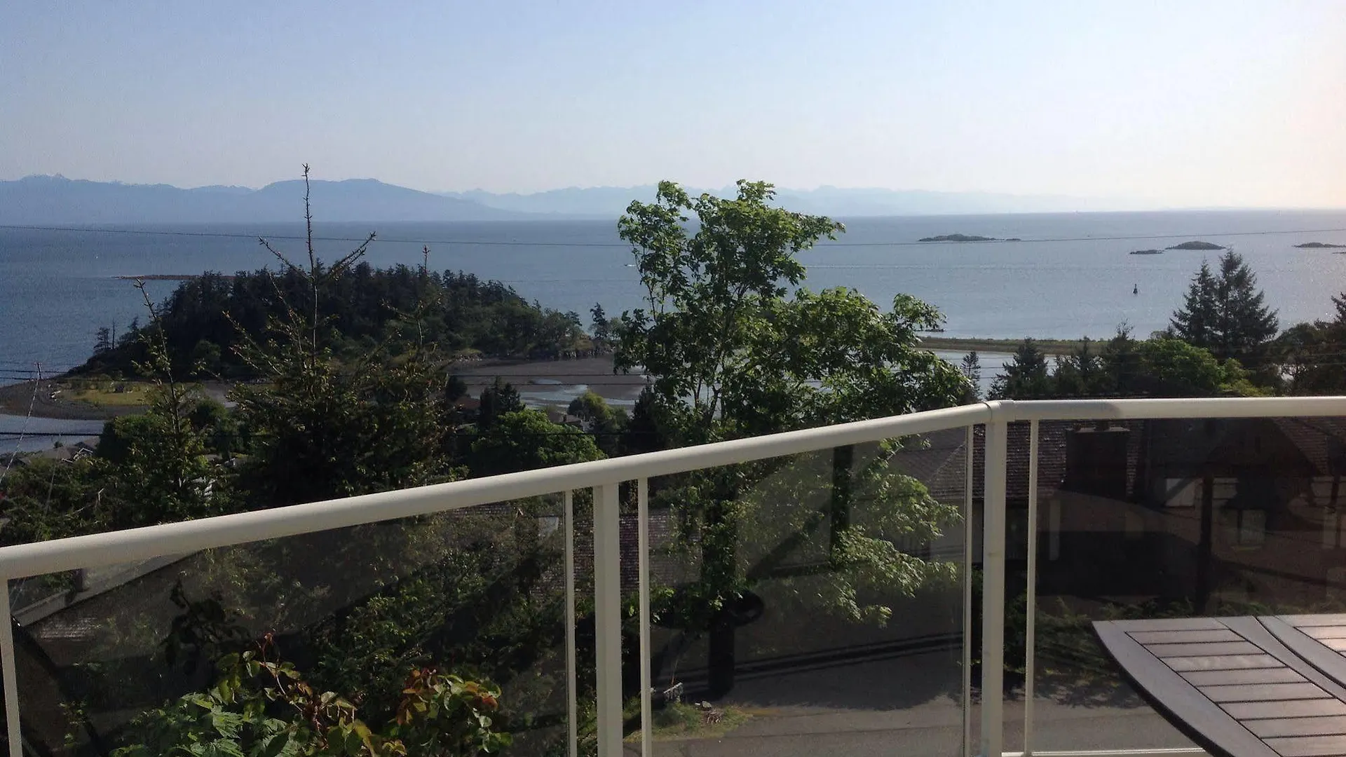 Nanaimo Ocean View Bed & Breakfast 3*,